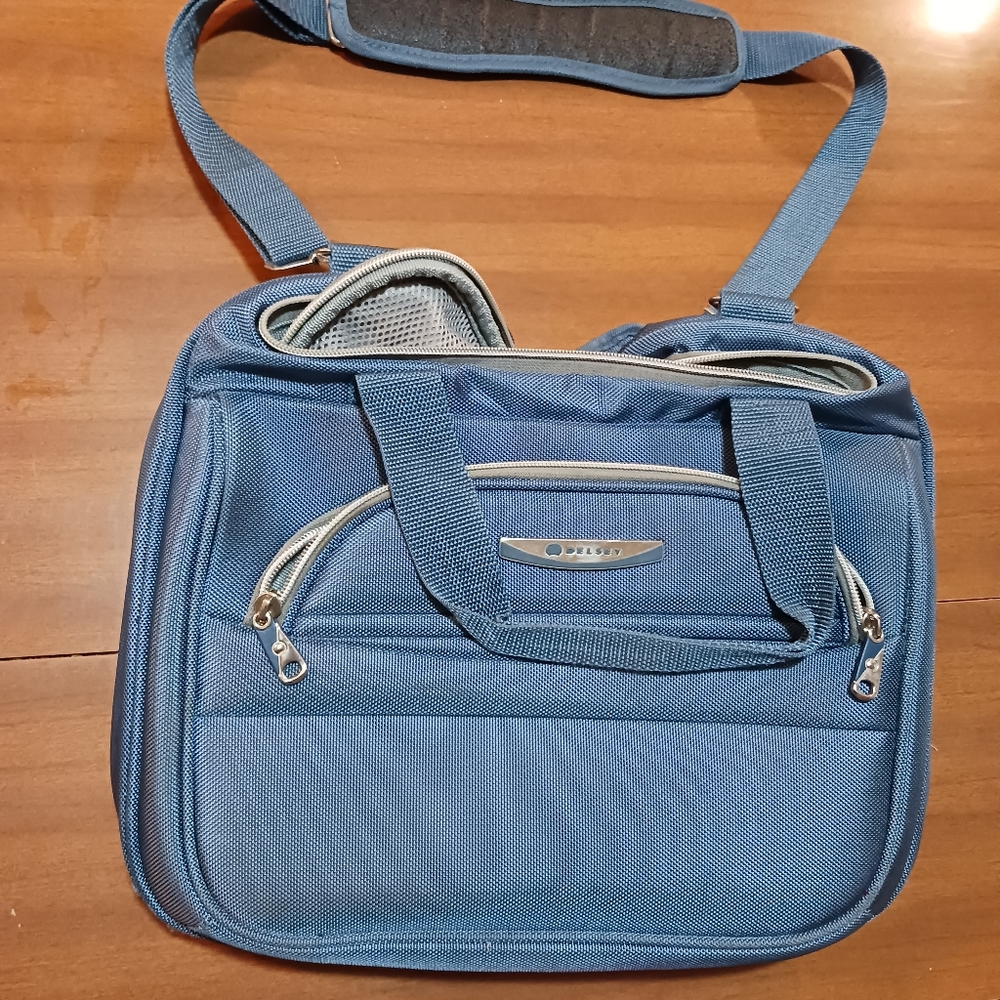 DELSEY Travelbag Weekender Blue Duffel  Shoulder Strap or Short Strap Wallet